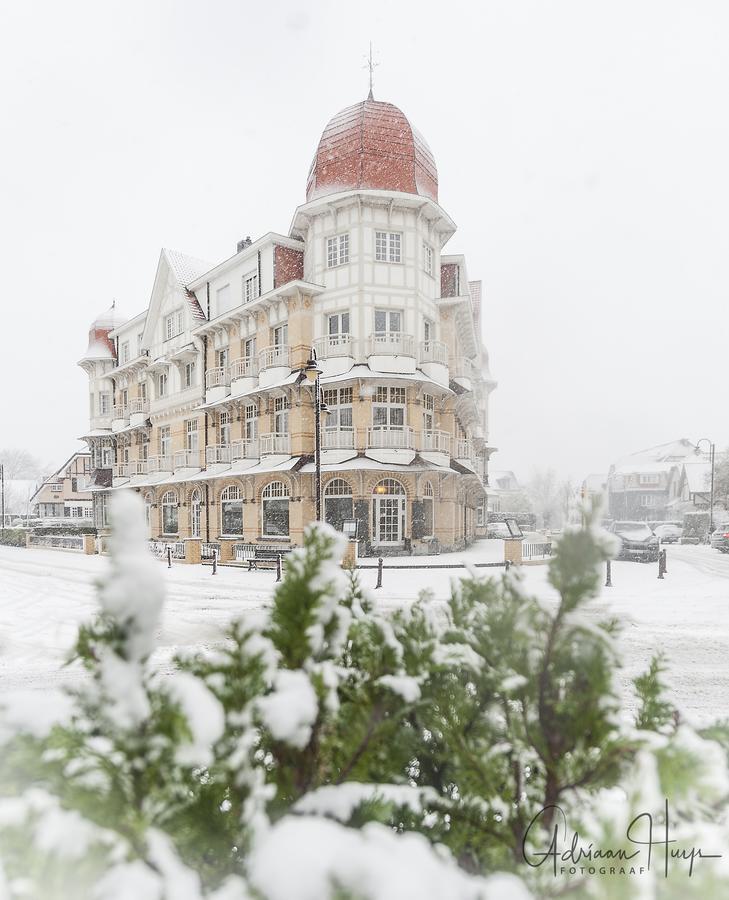 Grand Hotel Belle Vue 데한 외부 사진